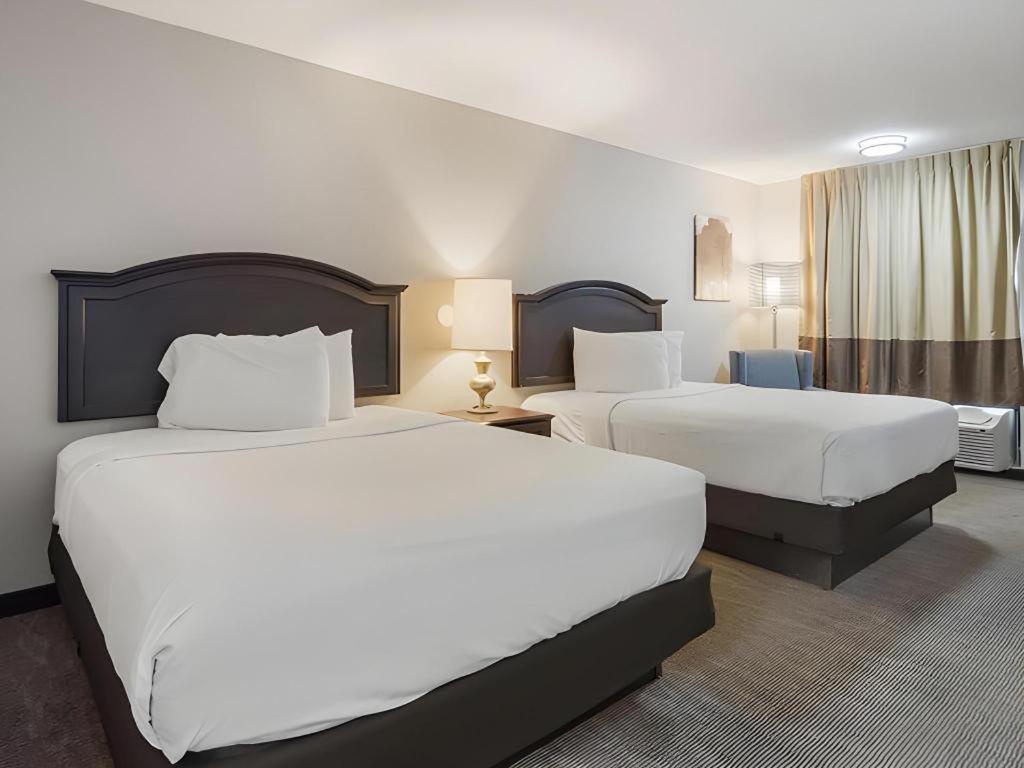 Rodeway Inn Lumberton Ngoại thất bức ảnh